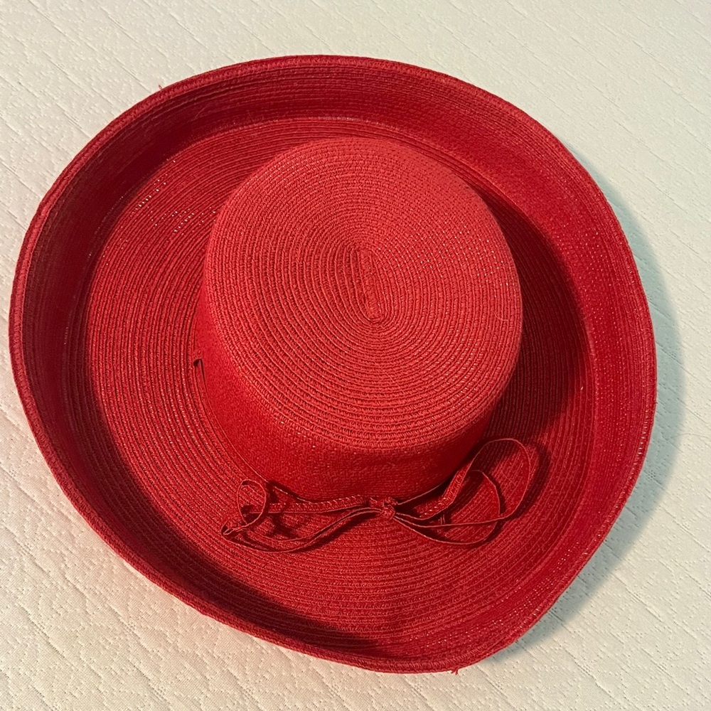 Red Scala Sun hat